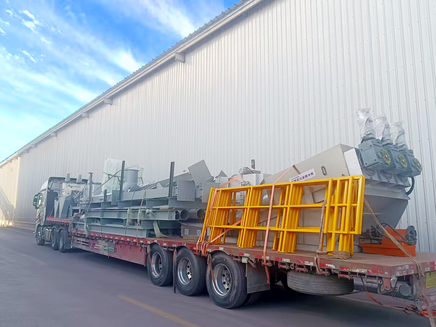 1764902728698863.jpg 165384cdce9d02cb5f548a77c061abcb_compress.jpg