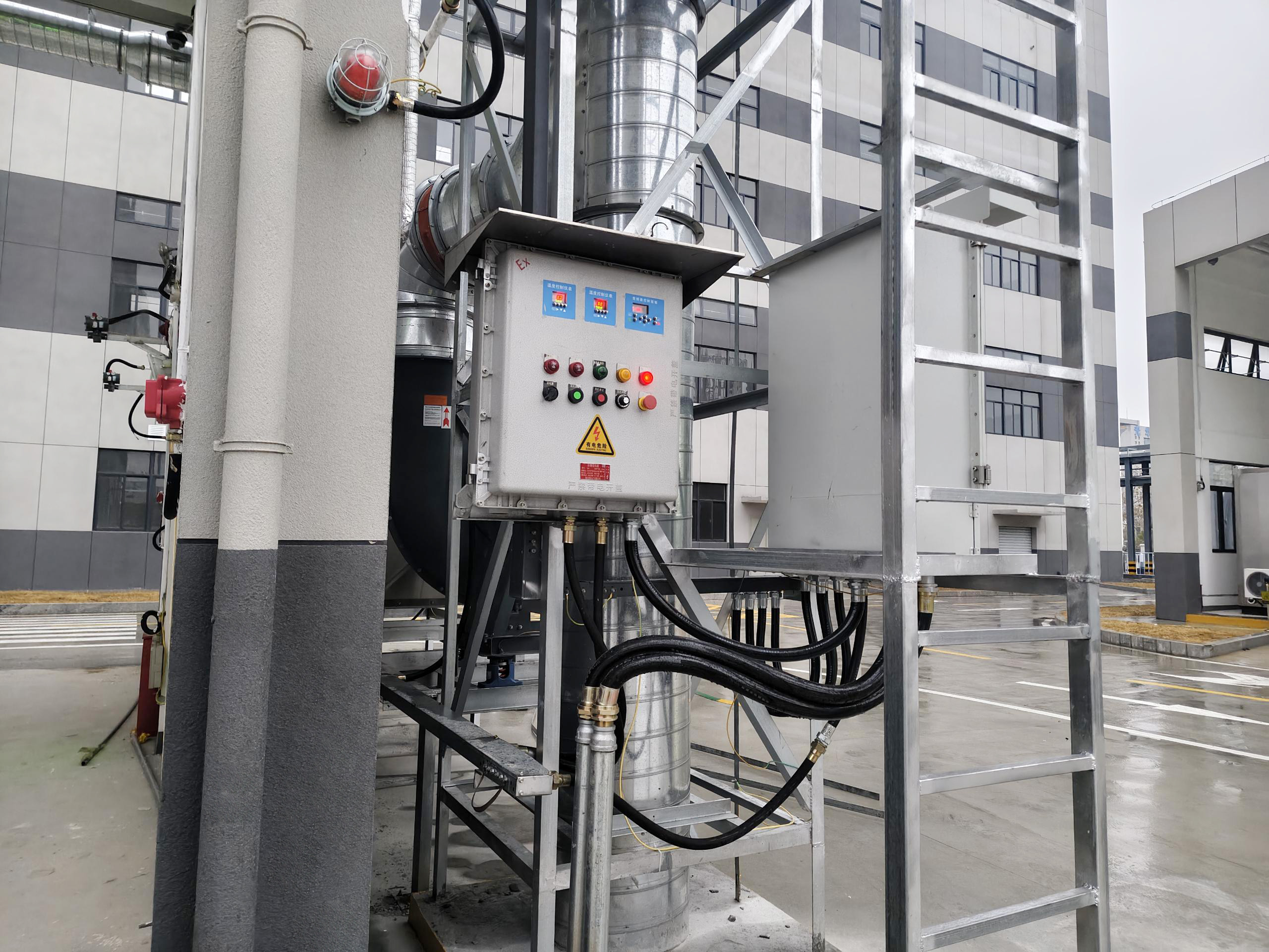 1767585318463023.jpg 68fe4df8084028bb3529ae12236e616b_origin(1).jpg